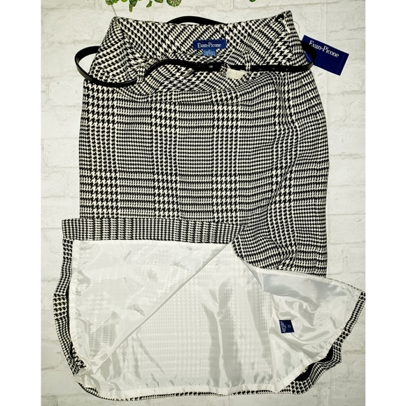 Evan Picone Houndstooth Slit Front Belted Skirt - Blk/Ivory - Picture 14 of 16